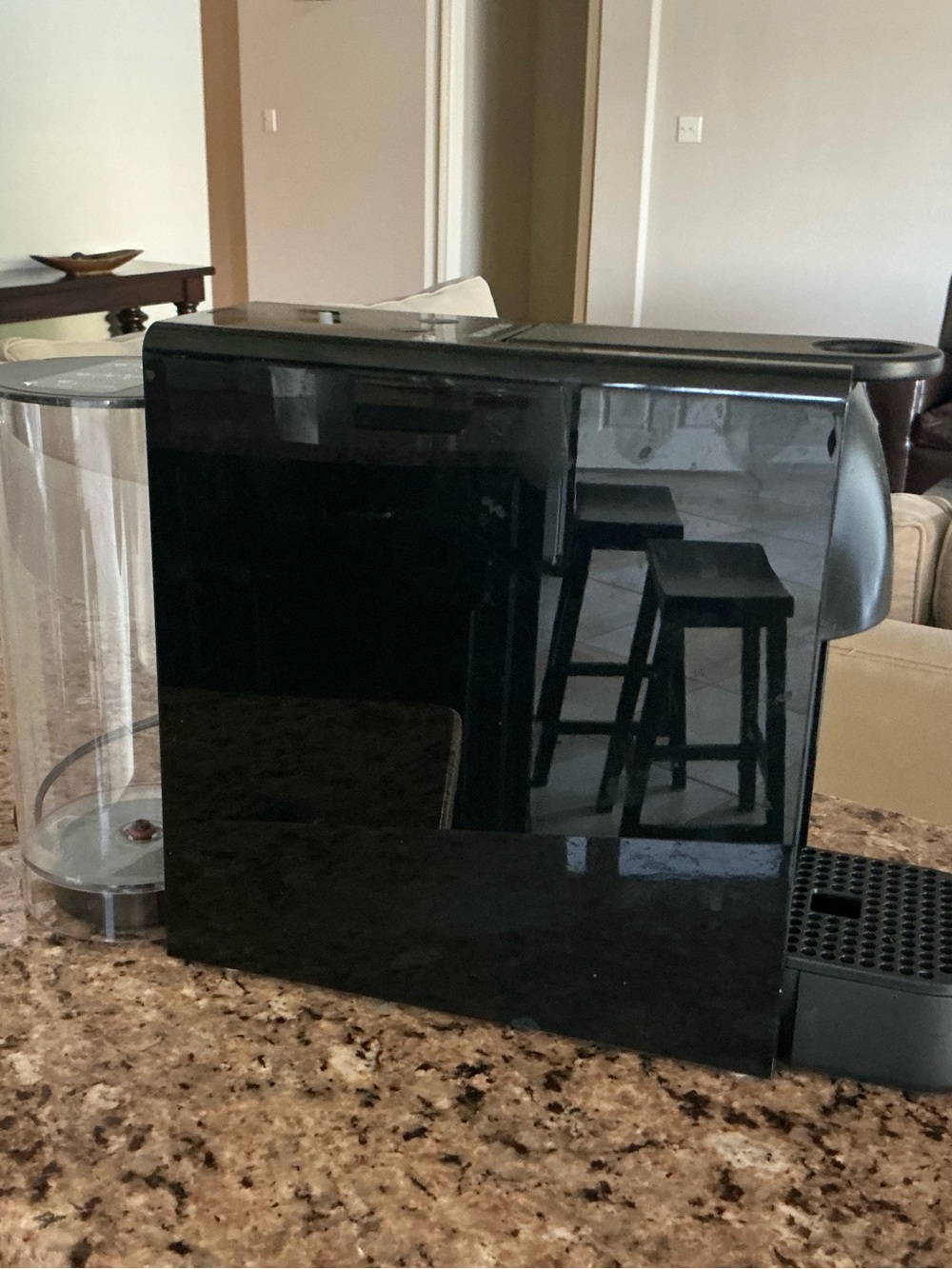 Breville Nespresso Machine - Picture 4 of 9